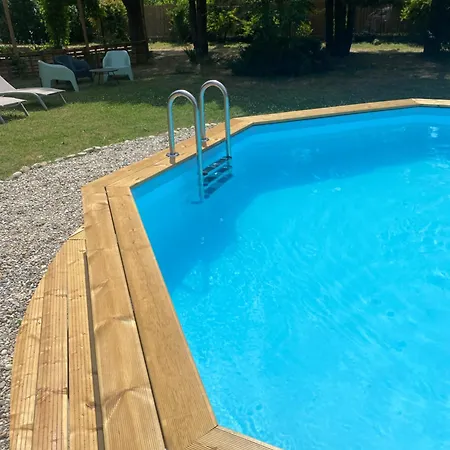 Le Cocon De Curson D'hotes Bed & Breakfast 3*