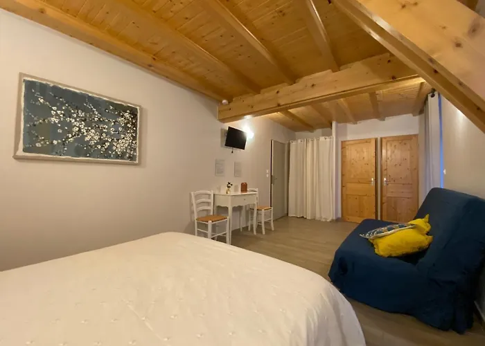 Le Cocon De Curson D'hotes Bed & Breakfast