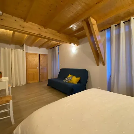 Le Cocon De Curson D'hotes Bed & Breakfast *