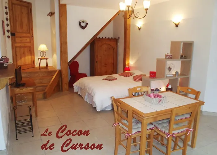 Le Cocon De Curson D'hotes